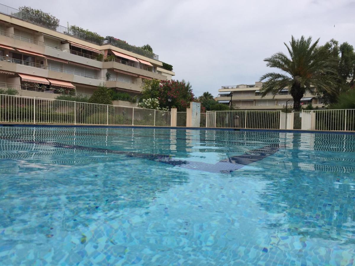 Brigitte Studio Centre Saint Tropez Parking Piscine Wifi Vue Mer Экстерьер фото